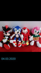 Sonic the Hedgehog si Tails, Shadow si Knuckles. 25-30 cm foto