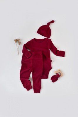 Set 3 piese: body cu maneca lunga, pantaloni lungi si caciulita din bumbac organic si modal - Rosu, BabyCosy (Marime: 9-12 luni) foto
