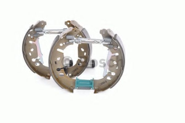 Set saboti frana OPEL ADAM (2012 - 2016) BOSCH 0 204 114 669