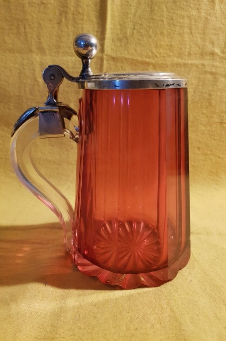HALBA DIN CRISTAL RUBINIU CU CAPAC DIN ARGINT-BOEEMIA SECOL 19