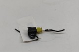 Senzor de impact st&acirc;nga spate PORSCHE Taycan 2022 OEM: 4N0959651D | 31861473