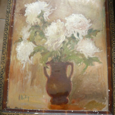 Tablou vechi - Vas cu crizanteme albe - ulei pe carton ,semnat A. Vidij (?), dim