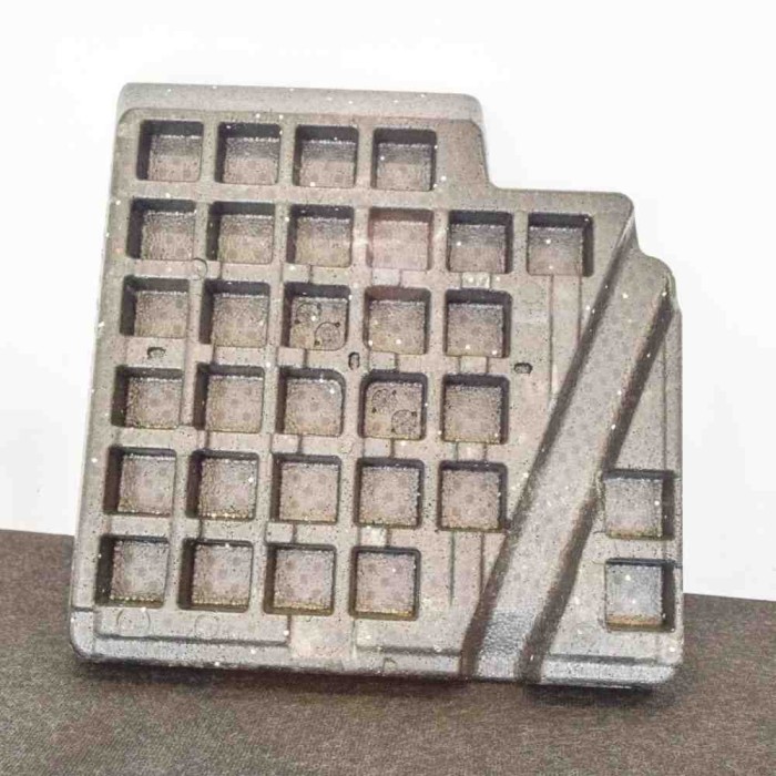 Spuma portbagaj TESLA MODEL X 2016 OEM: 1050469-00-B