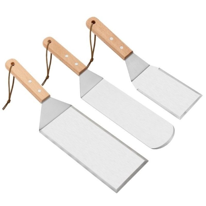 Set 3 spatule pentru gratar eMazing, din metal, margini subtiri, suprafata antiaderenta, rezistente la temperaturi ridicate, maner ergonomic din lemn,