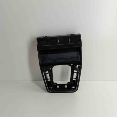 Ornament schimbător de viteze VW PASSAT Variant B8 3G5 2021 OEM: 3G2864263,3G8035726B,5NA035345A 29500895