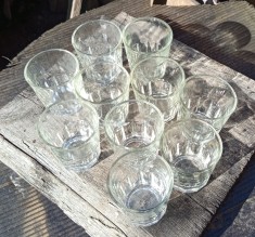 Set 10 pahare vechi rom&acirc;nești pentru tarie
