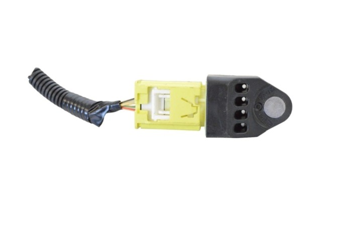 Senzor de impact st&acirc;nga față TOYOTA GT 86 Coupe ZN6_ 2015 OEM: 98237CA000 23717952