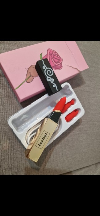 Ruj vibrator nou