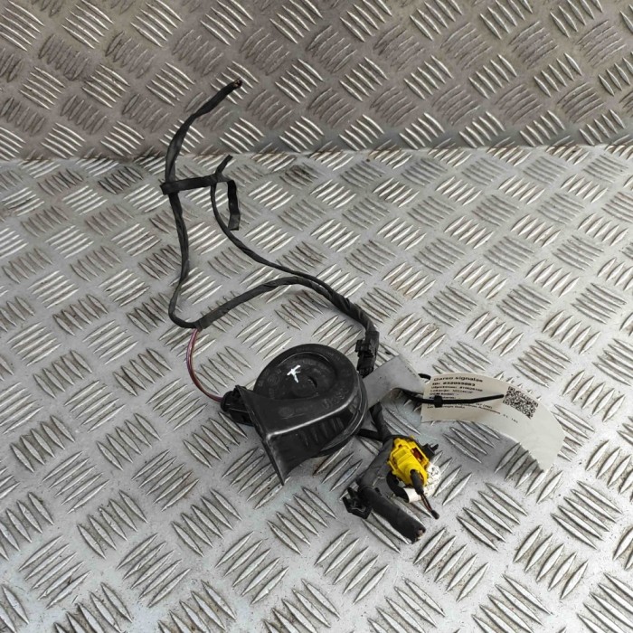 Claxon AUDI Q7 4M 2016 OEM: 4M0951221,4M0951229 32055883