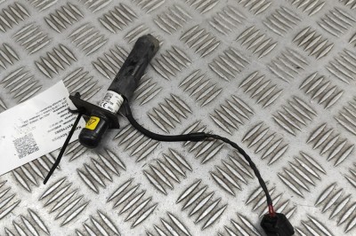 Actuator balama capota JAGUAR I-PACE X590 2018 OEM: J9C3-16E634-AC | 31715262 foto