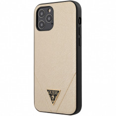 Husa TPU Guess Saffiano V Stitch pentru Apple iPhone 12 / Apple iPhone 12 Pro, Aurie GUHCP12MVSATMLLG