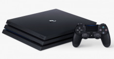 Consola Sony PlayStation 4 PS4 PRO 1TB complet + DVD Blu-Ray FIFA 18 in carcasa foto