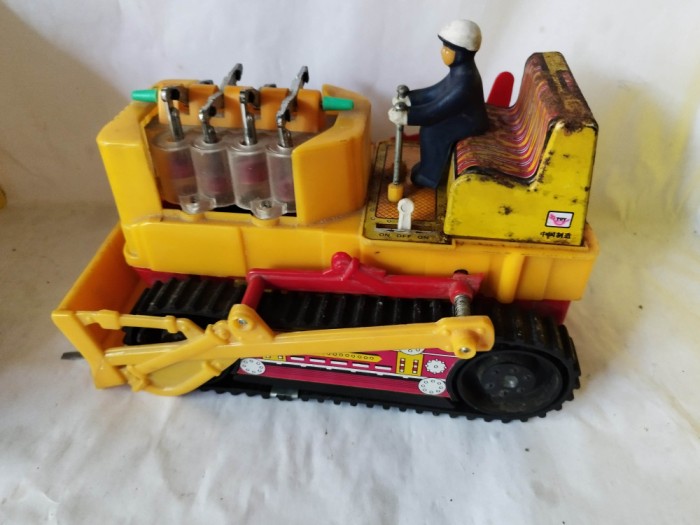 bnk jc China PE 021 - buldozer - functional