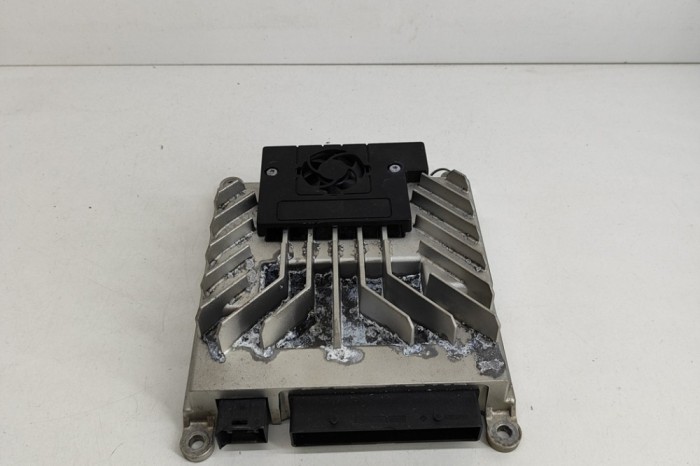 Amplificator de sunet ASTON MARTIN DB11 2022 OEM: KY63-18C808-AC,A0939020000 25939278