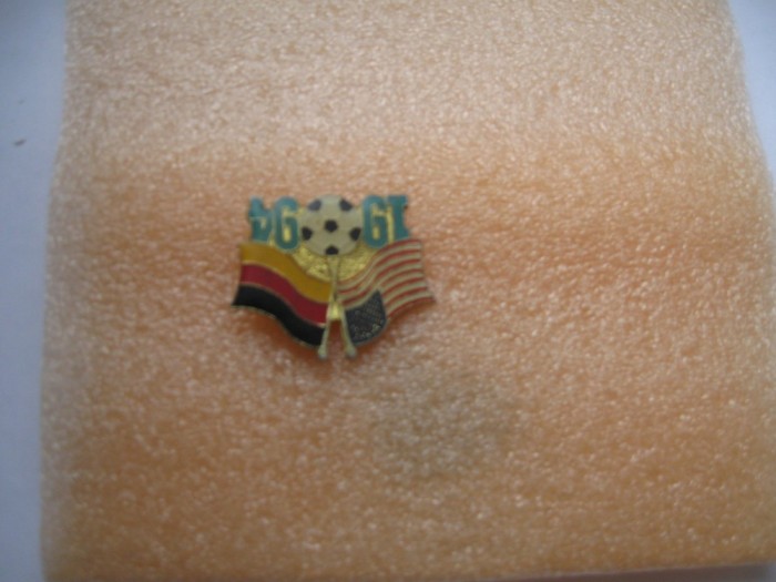 Insigna fotbal CM 1994, SUA-Germania