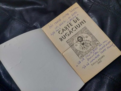 CARTE DE RUGACIUNI-2002-Cu binecuvantarea Preasfintitului Parinte CALINIC Episcopul Argesului 352 pagini foto