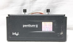 Procesor CPU Intel Pentium II Pentium 2 333 MHz slot 1 vintage
