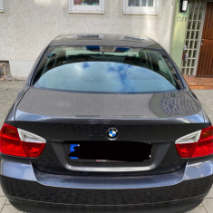 BMW benzină 2 litri