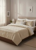 Cumpara ieftin Cuvertura De Pat Catifea Luxury Culoare Crem + 2 Fete De Perna