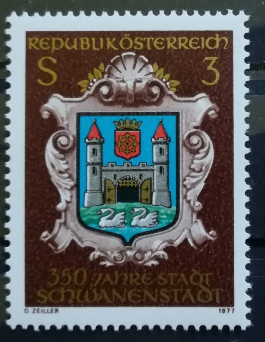 BC155, Austria, lot 12 serii insemne heralice, arhotectura, orase, etc (12 poze)