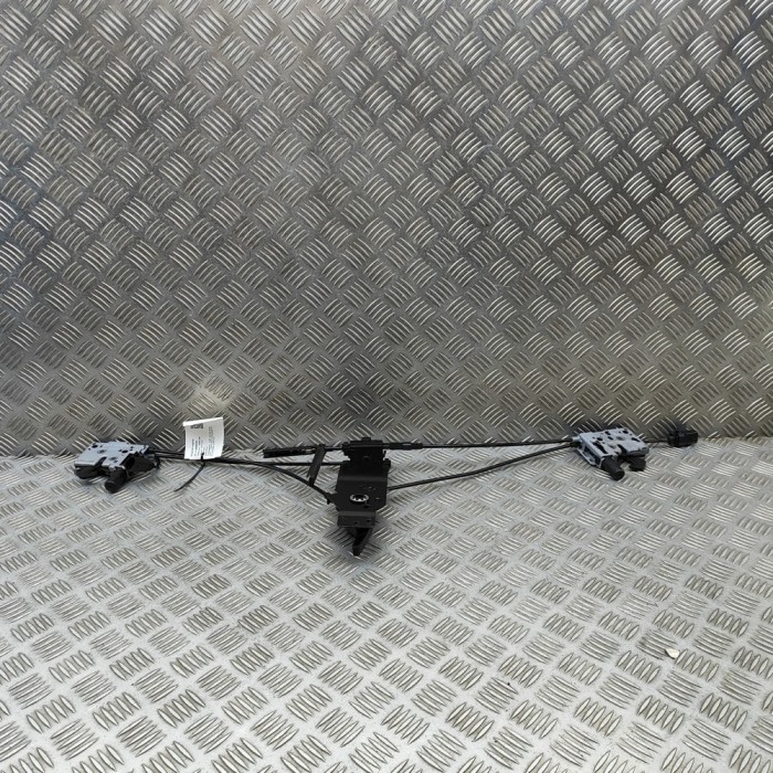 &Icirc;ncuietoare capota AUDI Q4 SUV F4B 2024 OEM: 89A823509A,89A823531 32636767