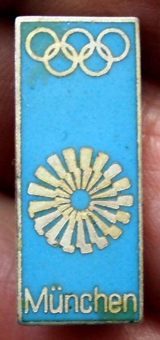 I.060 INSIGNA OFICIALA GERMANIA OLIMPIADA 1972 M&Uuml;NCHEN MUNCHEN email