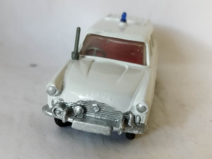 bnk jc Corgi 419 Ford Zephyr Motorway Patrol Police