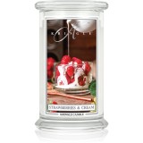 Kringle Candle Classic Strawberries &amp; Cream lum&acirc;nare parfumată 623 g