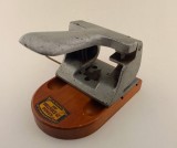 Perforator vechi de colectie Bullfinch 62