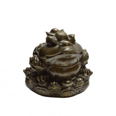 Statueta feng shui din alama broasca raioasa cu moneda in gura 12cm