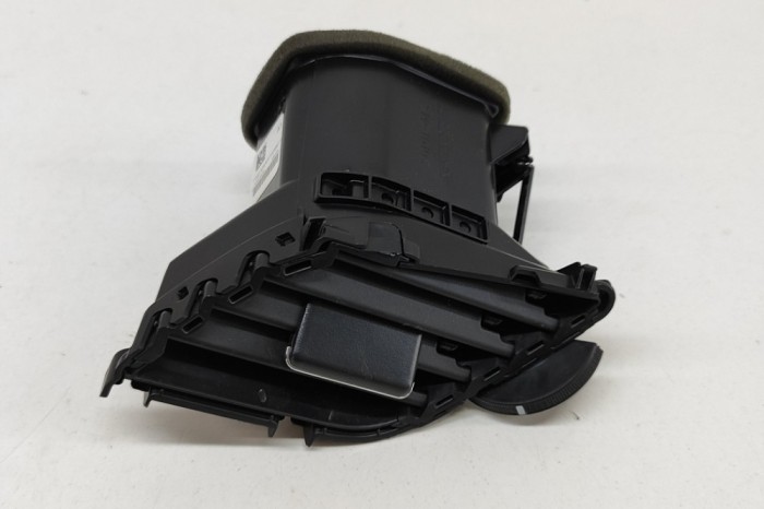 Gura de ventilație planșa de bord HONDA CIVIC X Hatchback FC_, FK 2021 OEM: 77620-TBA 27292685