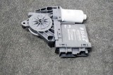 Motor macara geam ușă dreapta față VOLVO XC60 II 246 2019 OEM: 31674756,P10131376,966269-103 11260868
