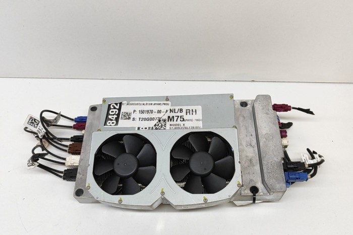 Alt modul de control TESLA MODEL X 2020 OEM: 1501970-00-A,1655000-00-H 29796103