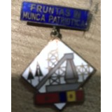 Insigna Fruntas in munca