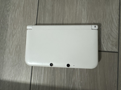 Nintendo 3DS XL foto