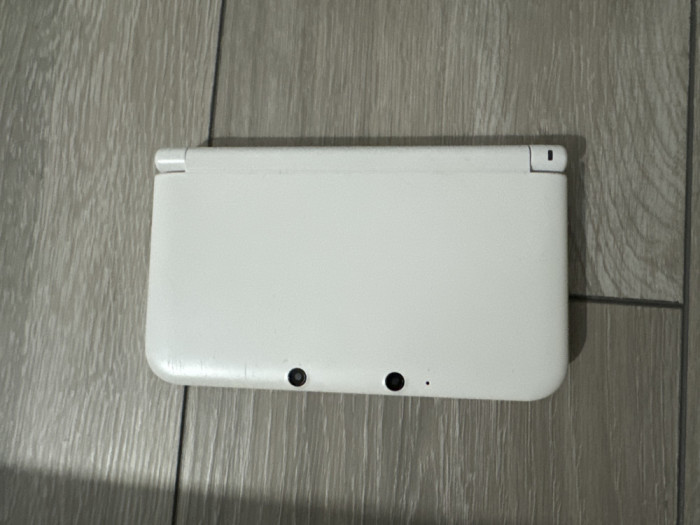 Nintendo 3DS XL