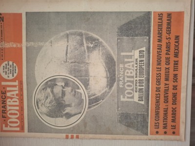 Reviste fotbal foto