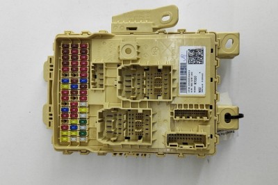 Modul panou de siguranțe HYUNDAI TUCSON NX4E, NX4A 2022 OEM: 91950-N7020 23357460 foto