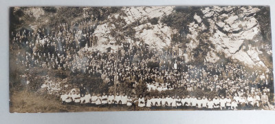 Fotografie panoramica procesiune catolica Lourdes 58x23cm, Photo Lacaze anii 20 foto