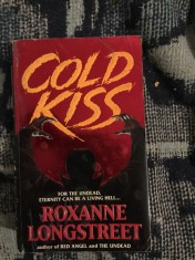 e2 ROXANNE LONGSTREET - Cold Kiss - SARUTUL DE GHEATA (limba romana)