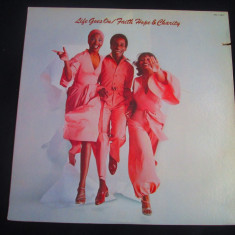 Faith, Hope & Charity - Life Goes On _ vinyl,LP _ RCA (1976,SUA)