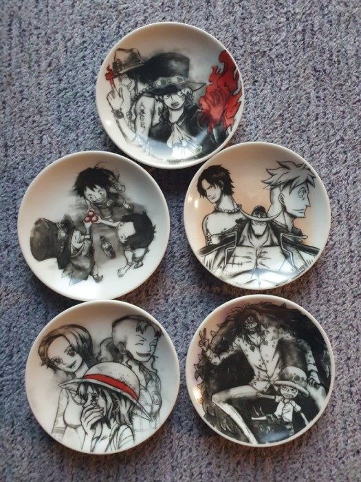 5 farfurioare portelan cu desene coreene sau japoneze din benzi desenate, 10 cm