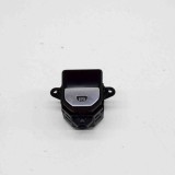 Buton fr&acirc;nă de m&acirc;nă LAND ROVER RANGE ROVER EVOQUE L538 2018 OEM: 10116779,GJ32-2B623-AA | 14534087