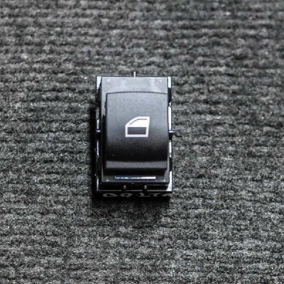 Buton geam ușă dreapta față BMW 4 Gran Coupe F36 2014 OEM: 9208106 1838582 foto