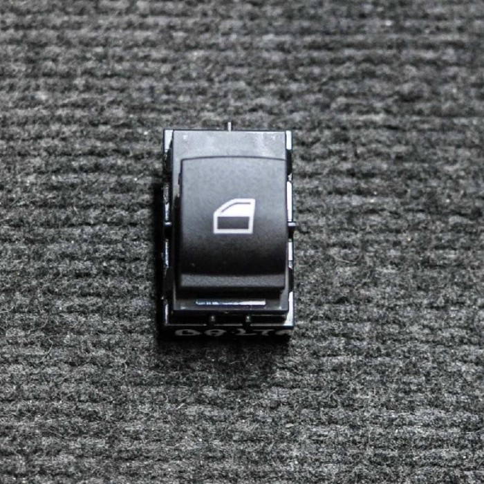 Buton geam ușă dreapta față BMW 4 Gran Coupe F36 2014 OEM: 9208106 1838582