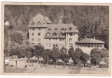AMS - ILUSTRATA 1311, SINAIA - CASA DE ODIHNA, ANUL 1957, cu perforari