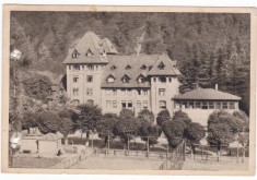AMS - ILUSTRATA 1311, SINAIA - CASA DE ODIHNA, ANUL 1957, cu perforari