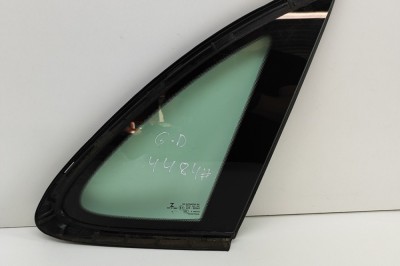Geam lateral dreapta spate PORSCHE MACAN 95B 2015 OEM: Off-road | 25383651 foto