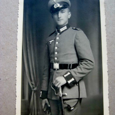 B634-I-WW2-III Reich-Foto Ofiteri, militar Germani in uniforme. Pret pe bucata.