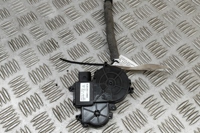 Motor soft close haion PORSCHE Taycan 2021 OEM: 9J0827888 | 30754053 foto